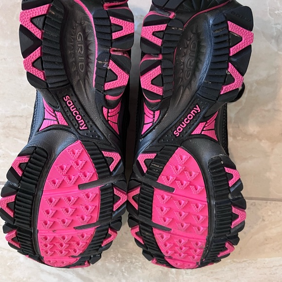 saucony grid excursion tr6